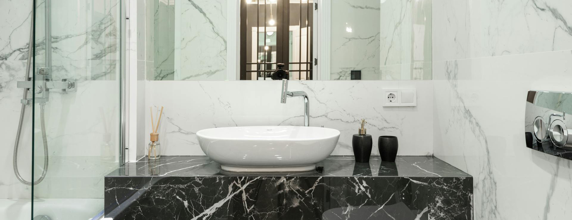 Titelseite 1 Titelseite -Dusche Geschäft pexels heyho 6920610