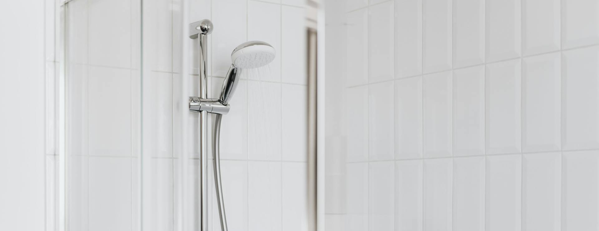 Titelseite 3 Titelseite -Dusche Geschäft pexels karolina grabowska 4194867